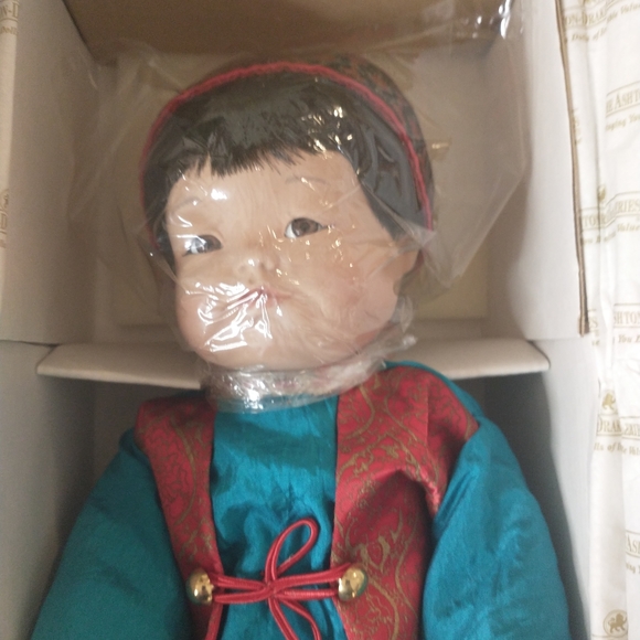 Vintage Rare Ashton Drake Pair of Chinese Dolls Ming & Mei Mei Porcelain Dolls - Picture 3 of 9